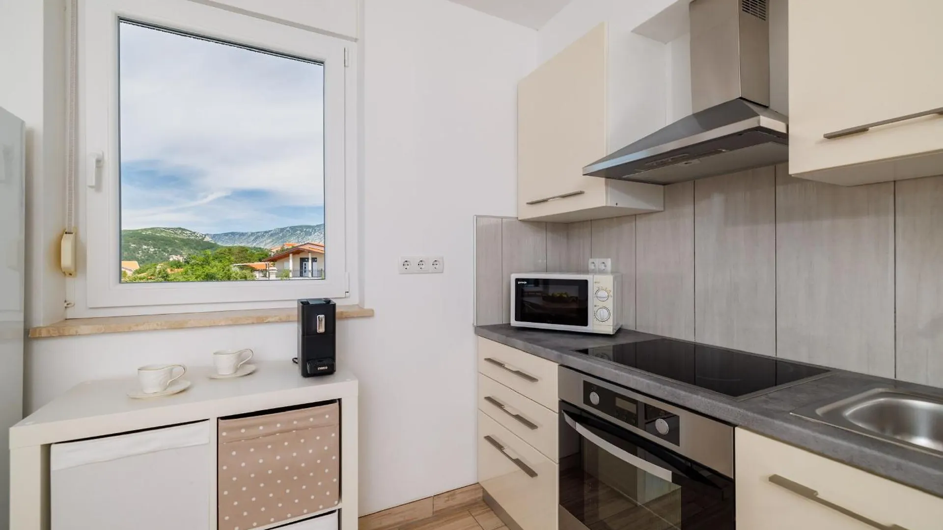 Apartments Jozic Crikvenica